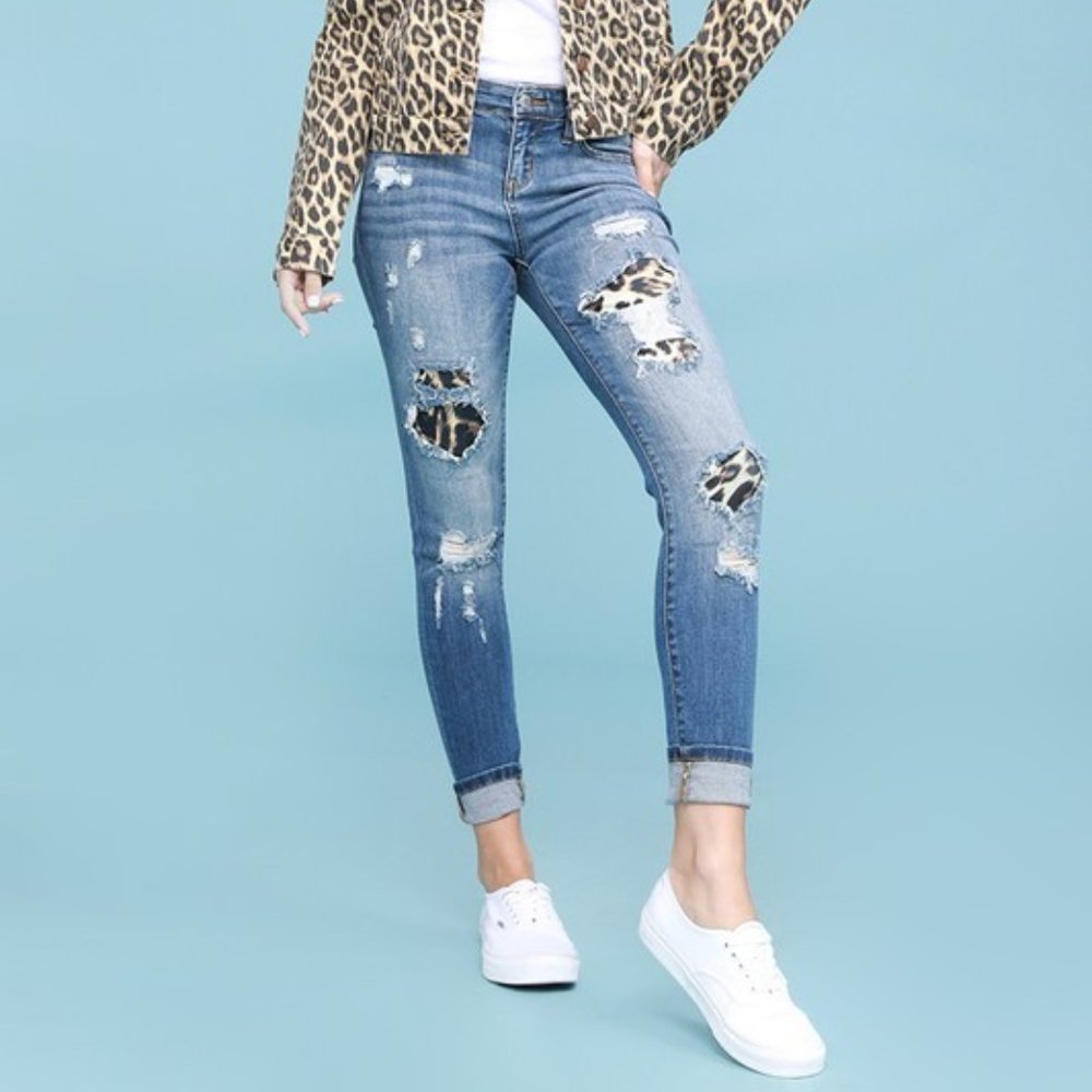 Judy Blue Leopard Patch Skinny Jeans